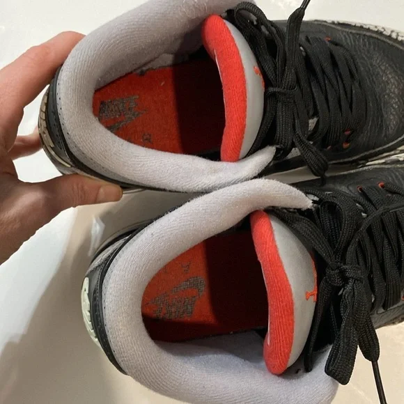 Nike Air Jordan 3 Retro Black Cement Size 6.5Y - Picture 11 of 15